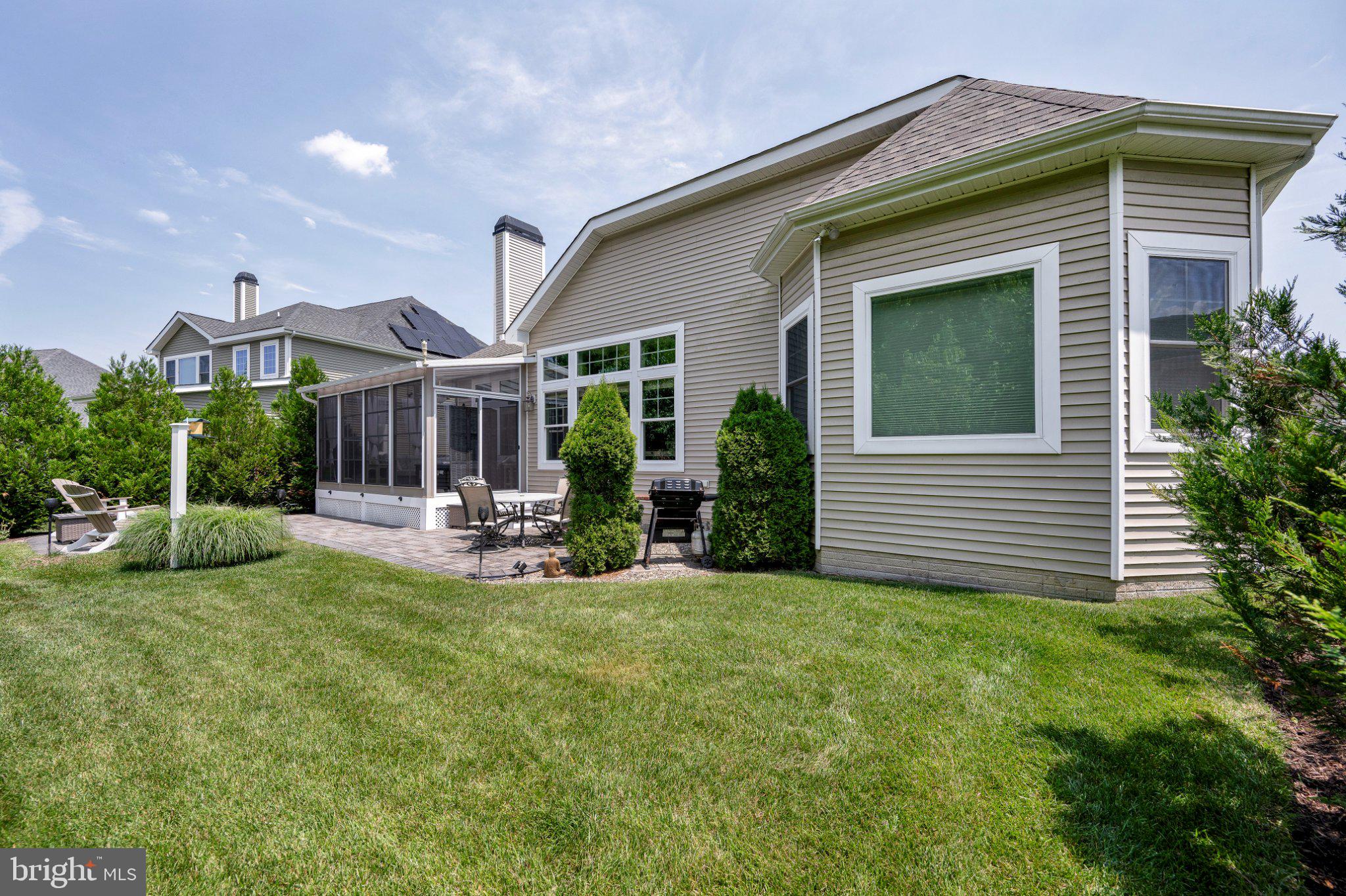 SAWGRASS AT WHITE OAK CREEK - Residential