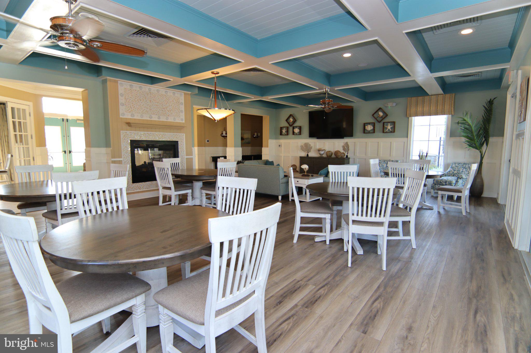 SAWGRASS AT WHITE OAK CREEK - Residential