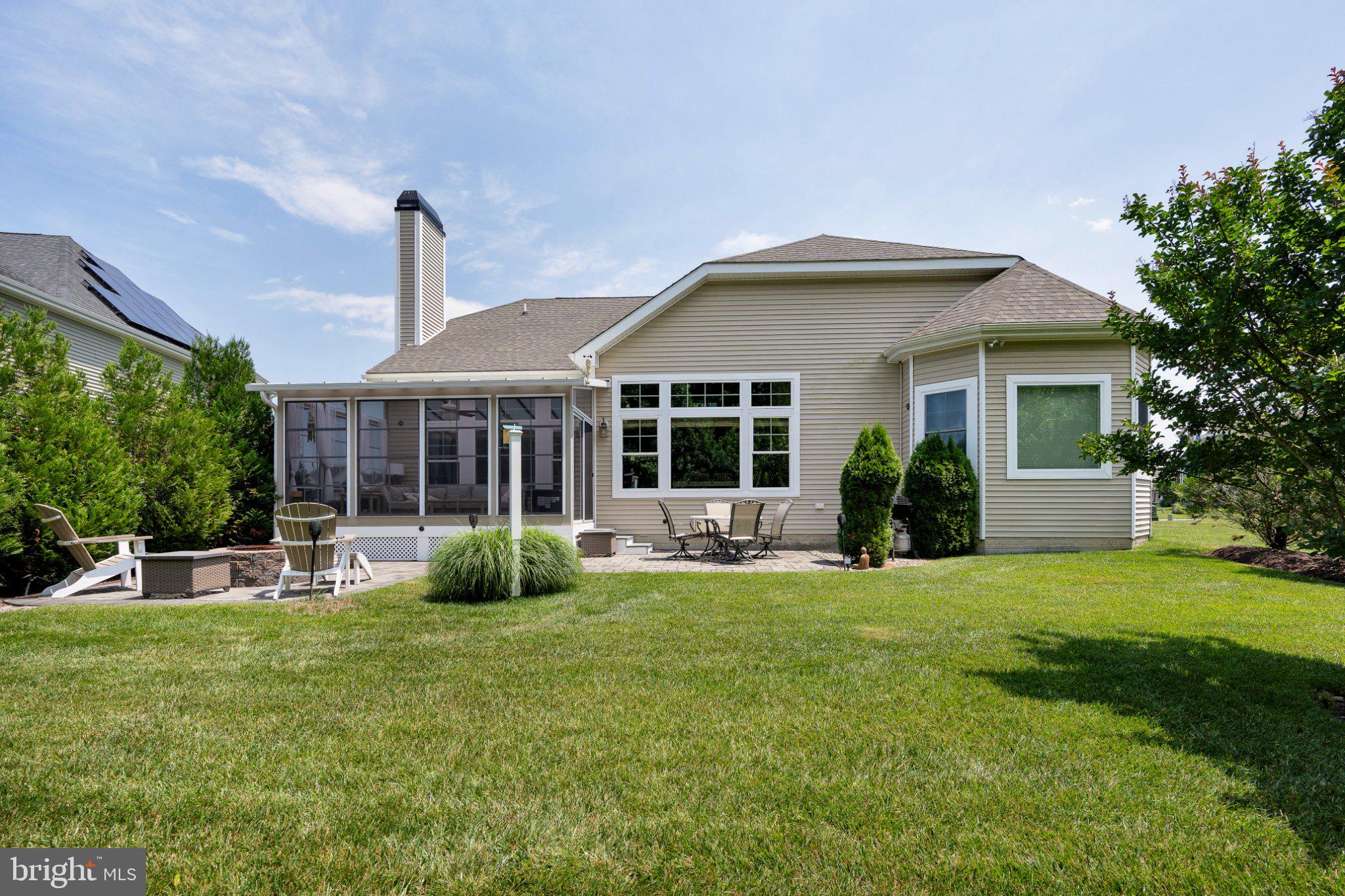 SAWGRASS AT WHITE OAK CREEK - Residential