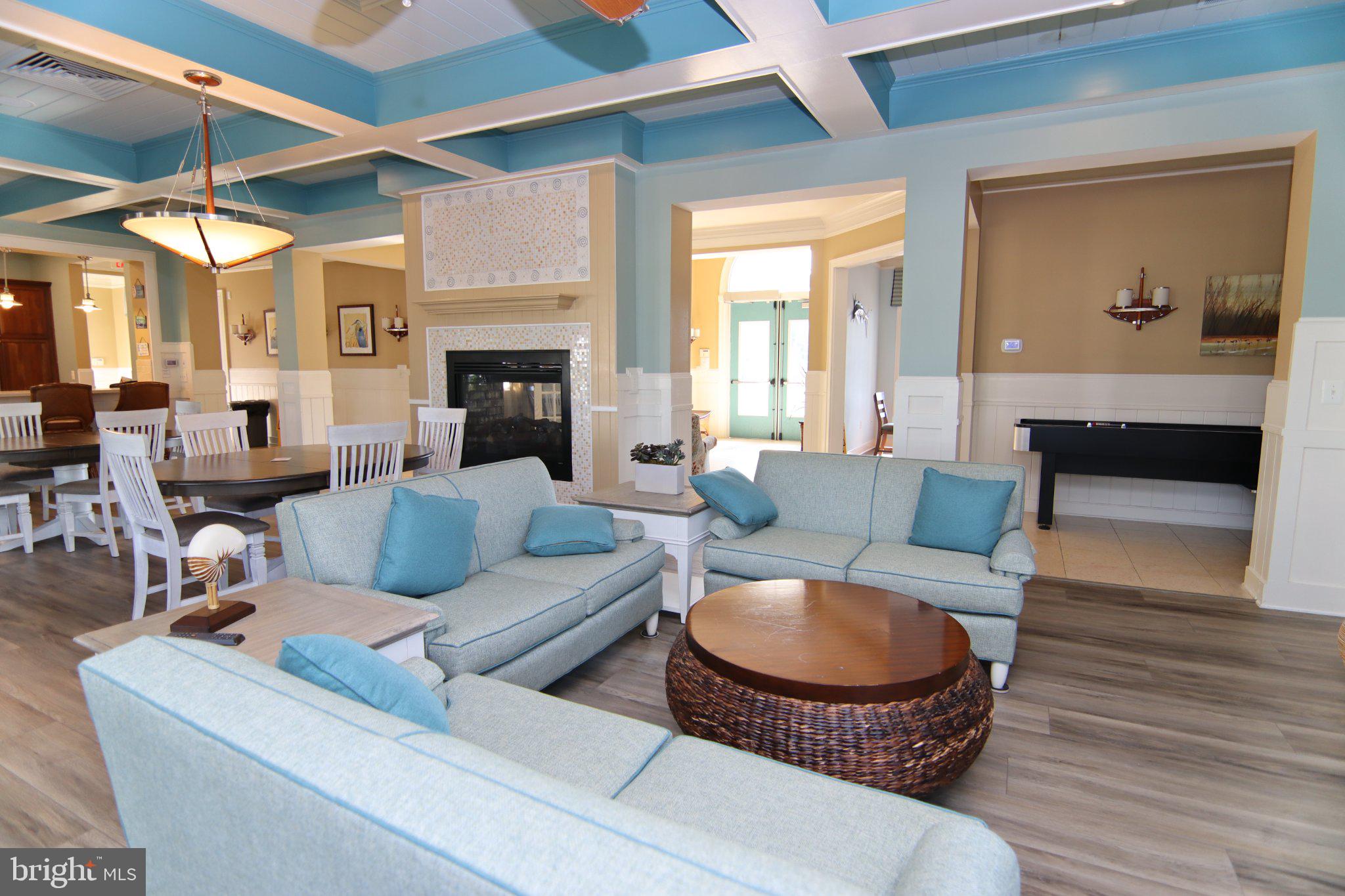 SAWGRASS AT WHITE OAK CREEK - Residential