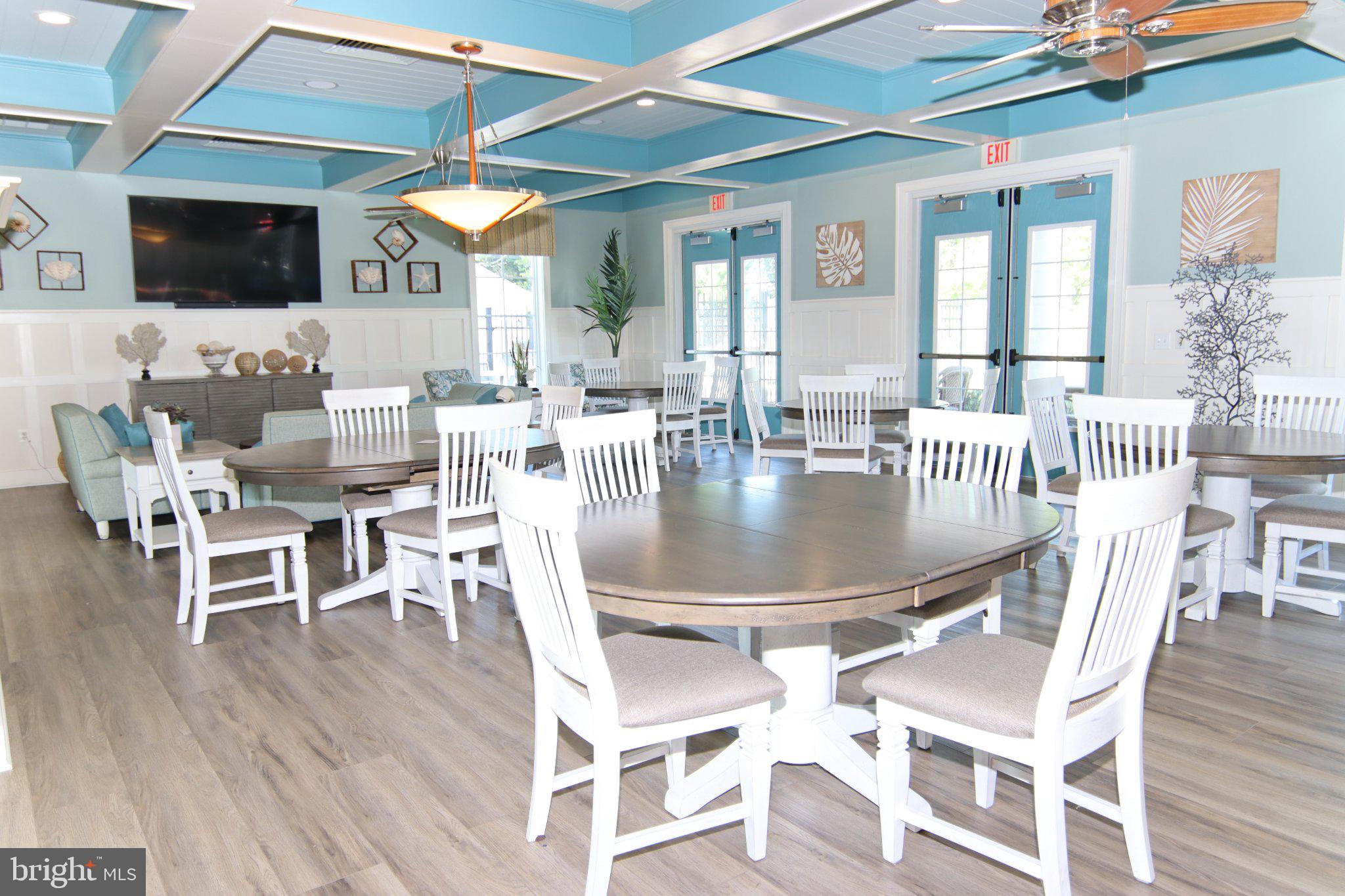 SAWGRASS AT WHITE OAK CREEK - Residential