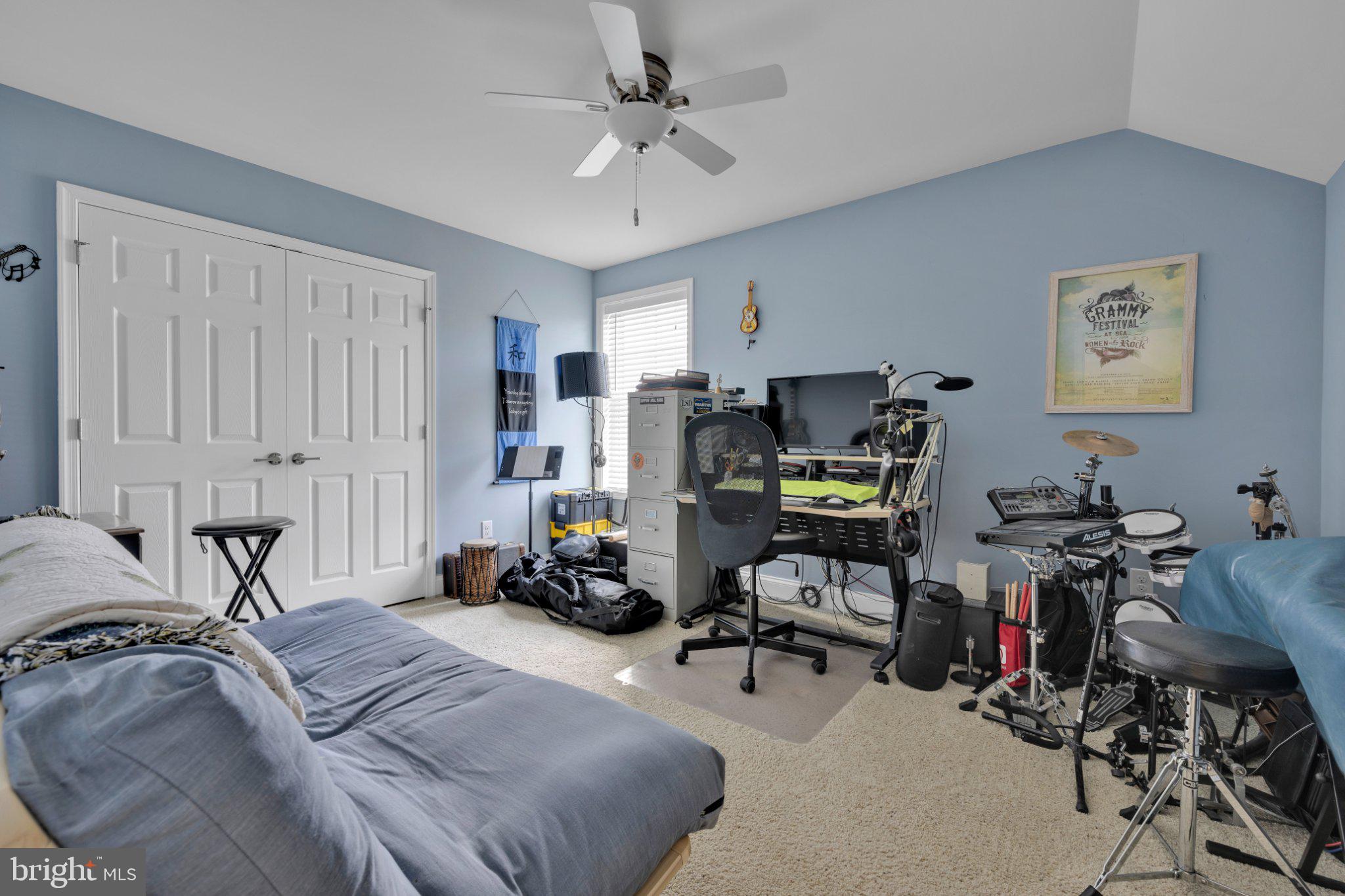 SAWGRASS AT WHITE OAK CREEK - Residential