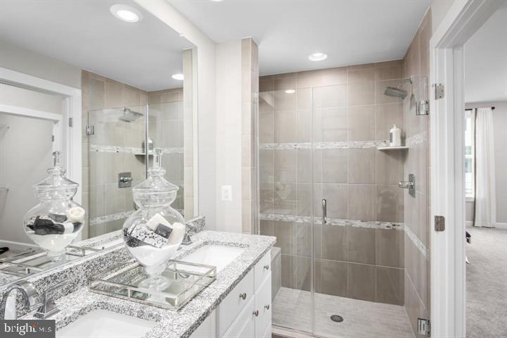 ONE LOUDOUN - Residential Lease