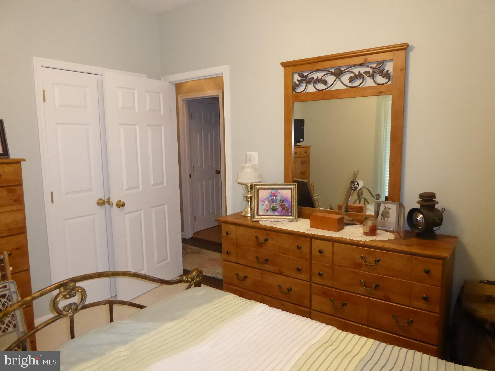 RIVERMONT VIEW - Residential