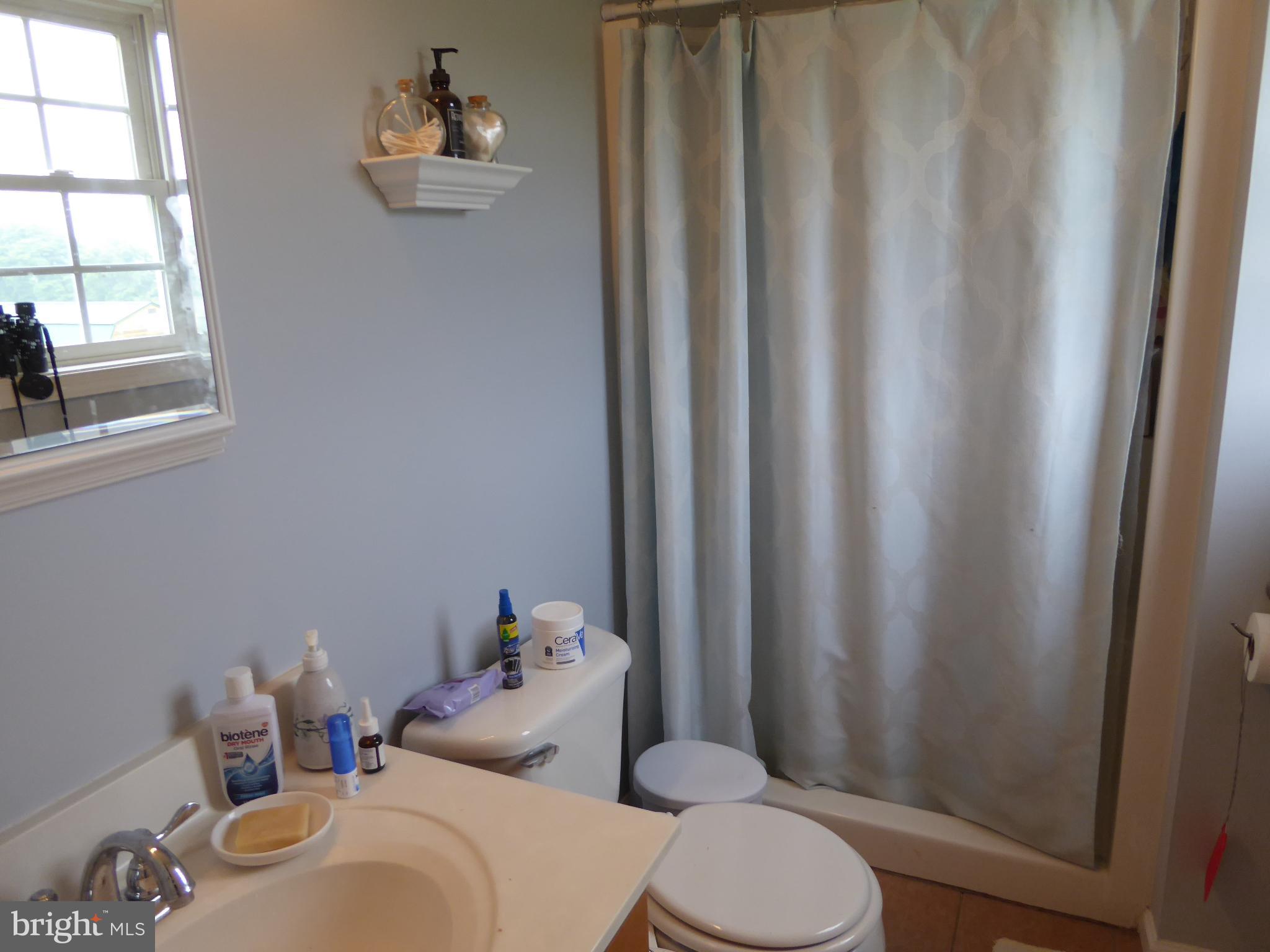 RIVERMONT VIEW - Residential