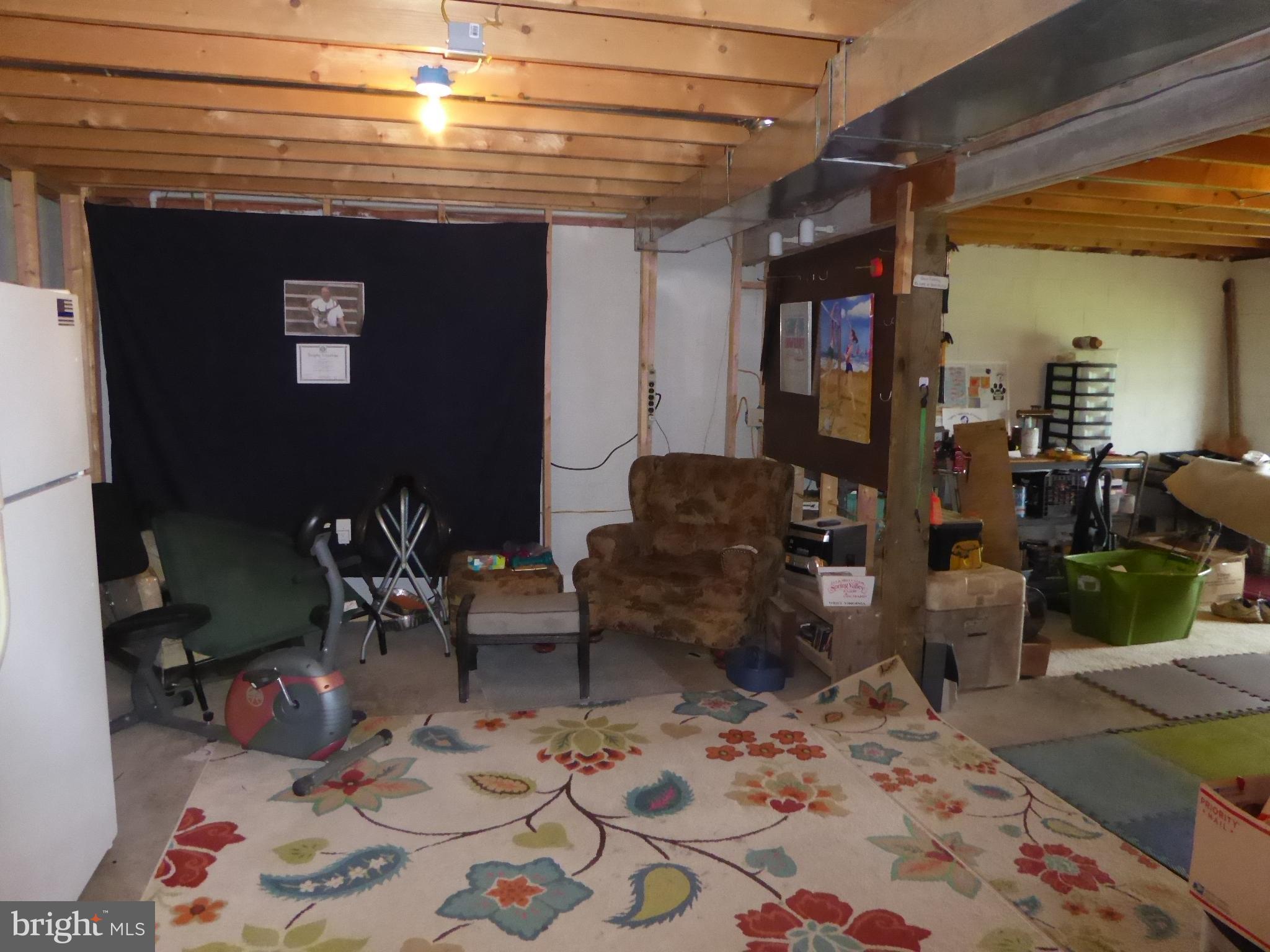 RIVERMONT VIEW - Residential