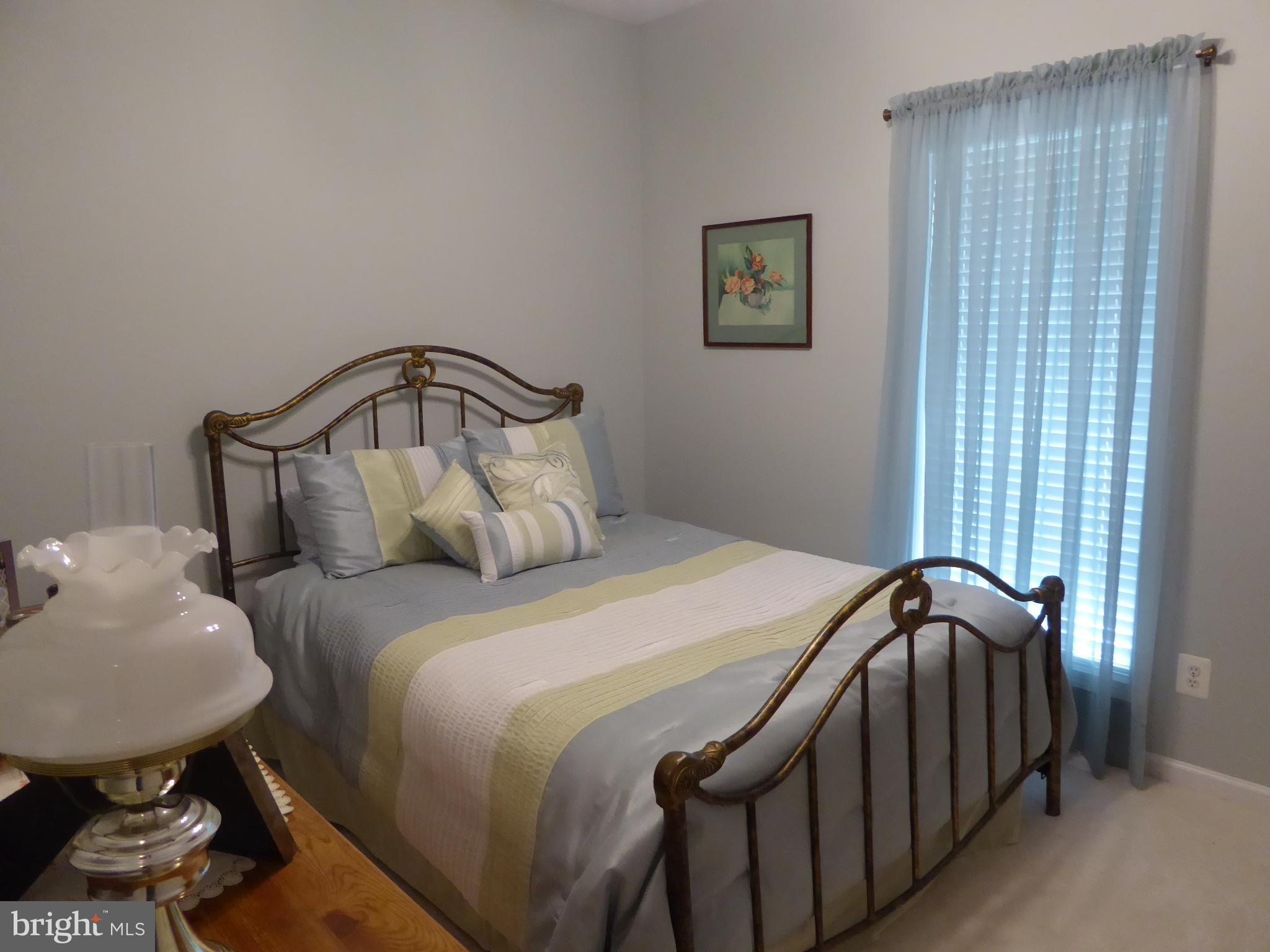 RIVERMONT VIEW - Residential