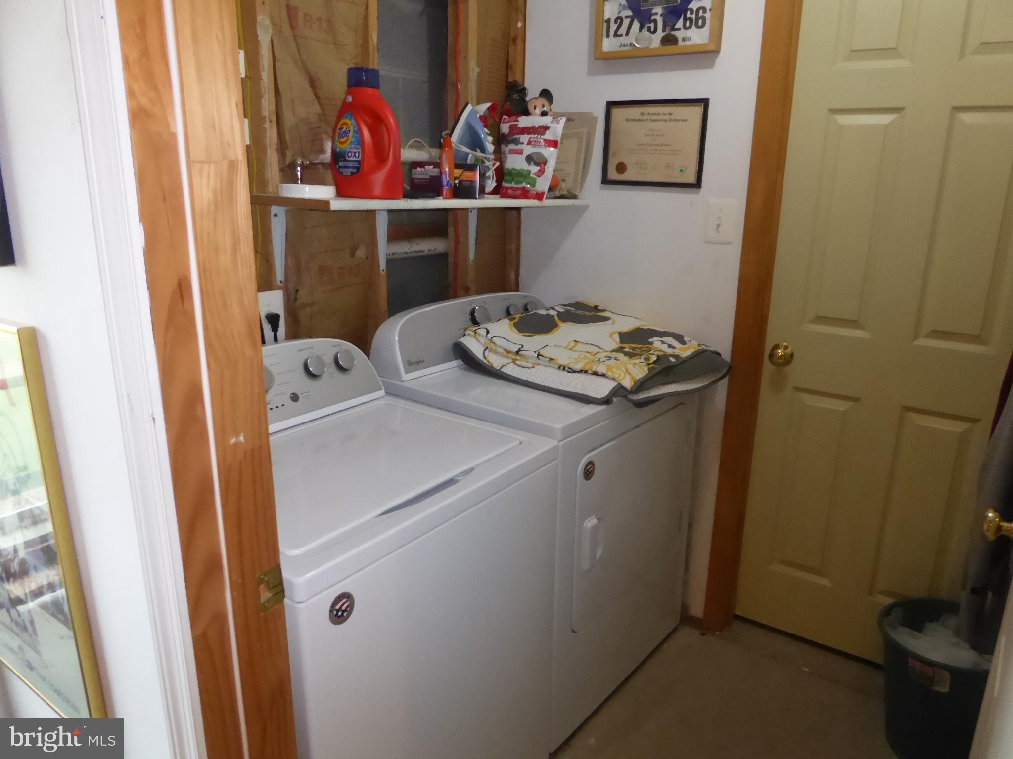 RIVERMONT VIEW - Residential