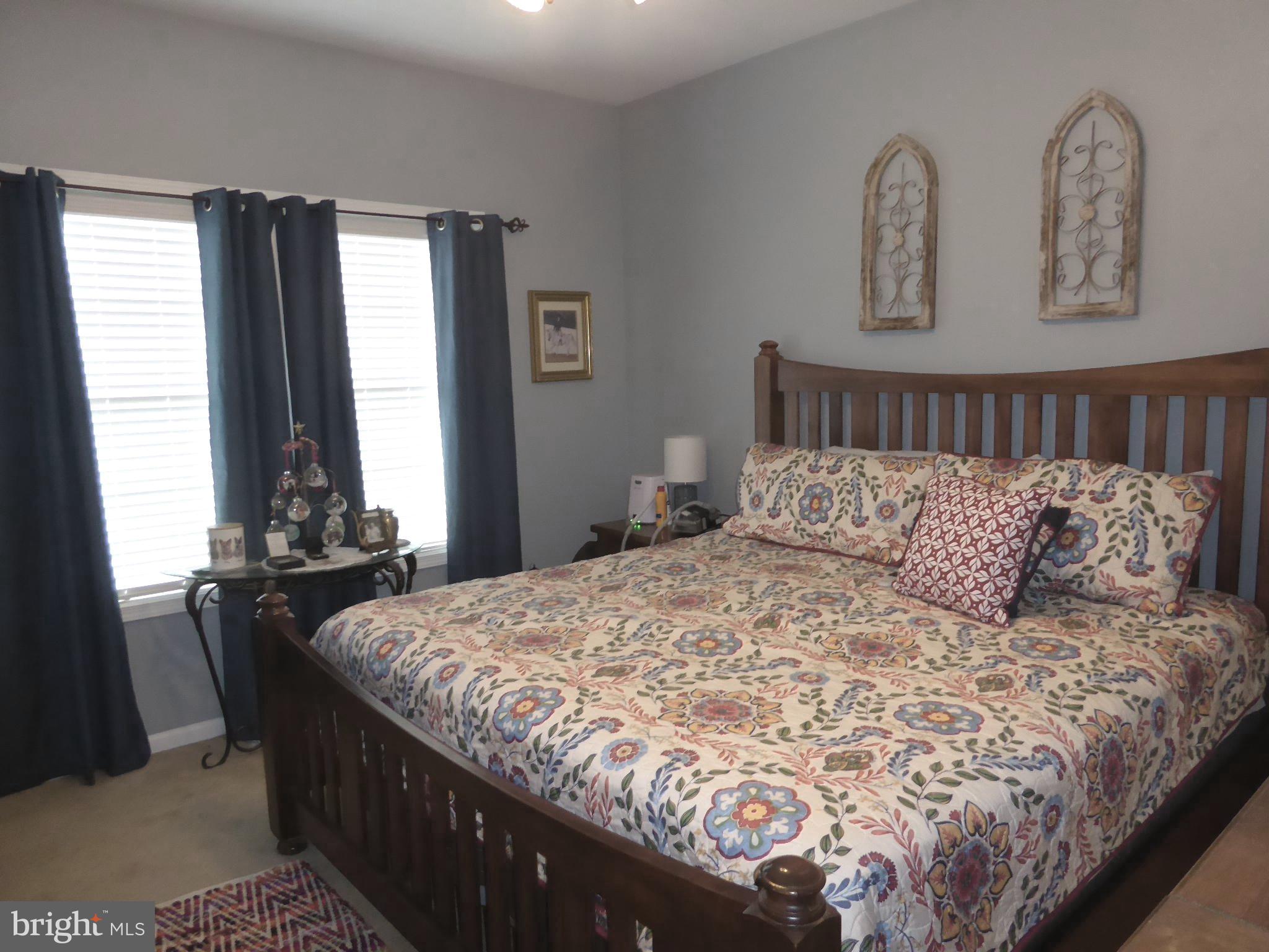 RIVERMONT VIEW - Residential