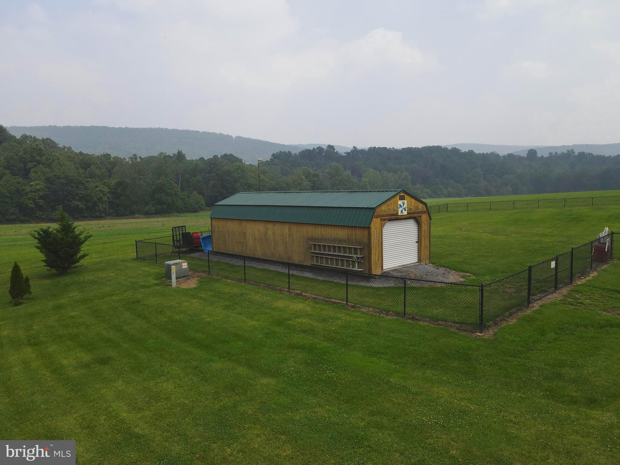 RIVERMONT VIEW - Residential