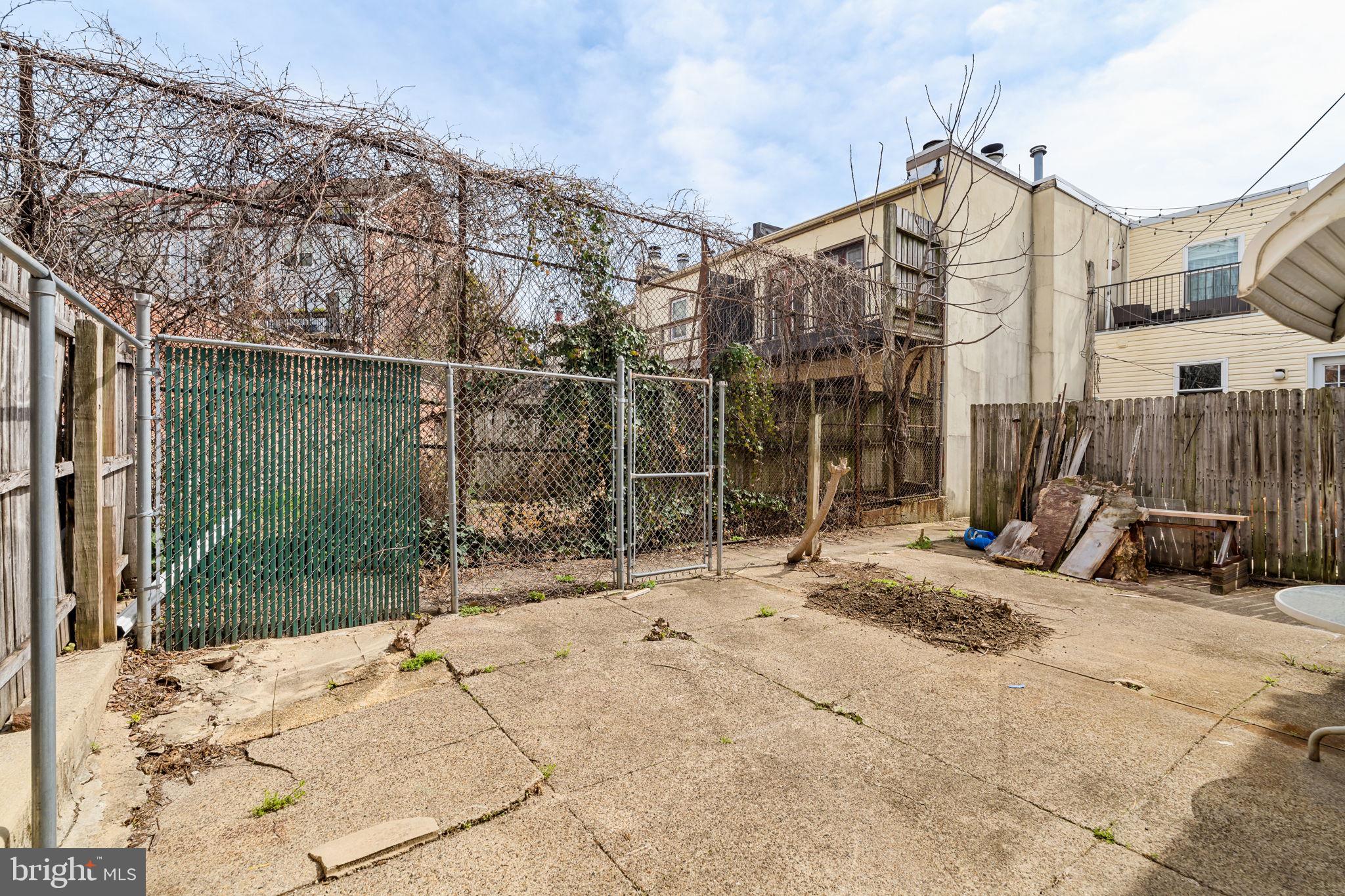 GRADUATE HOSPITAL - Residential