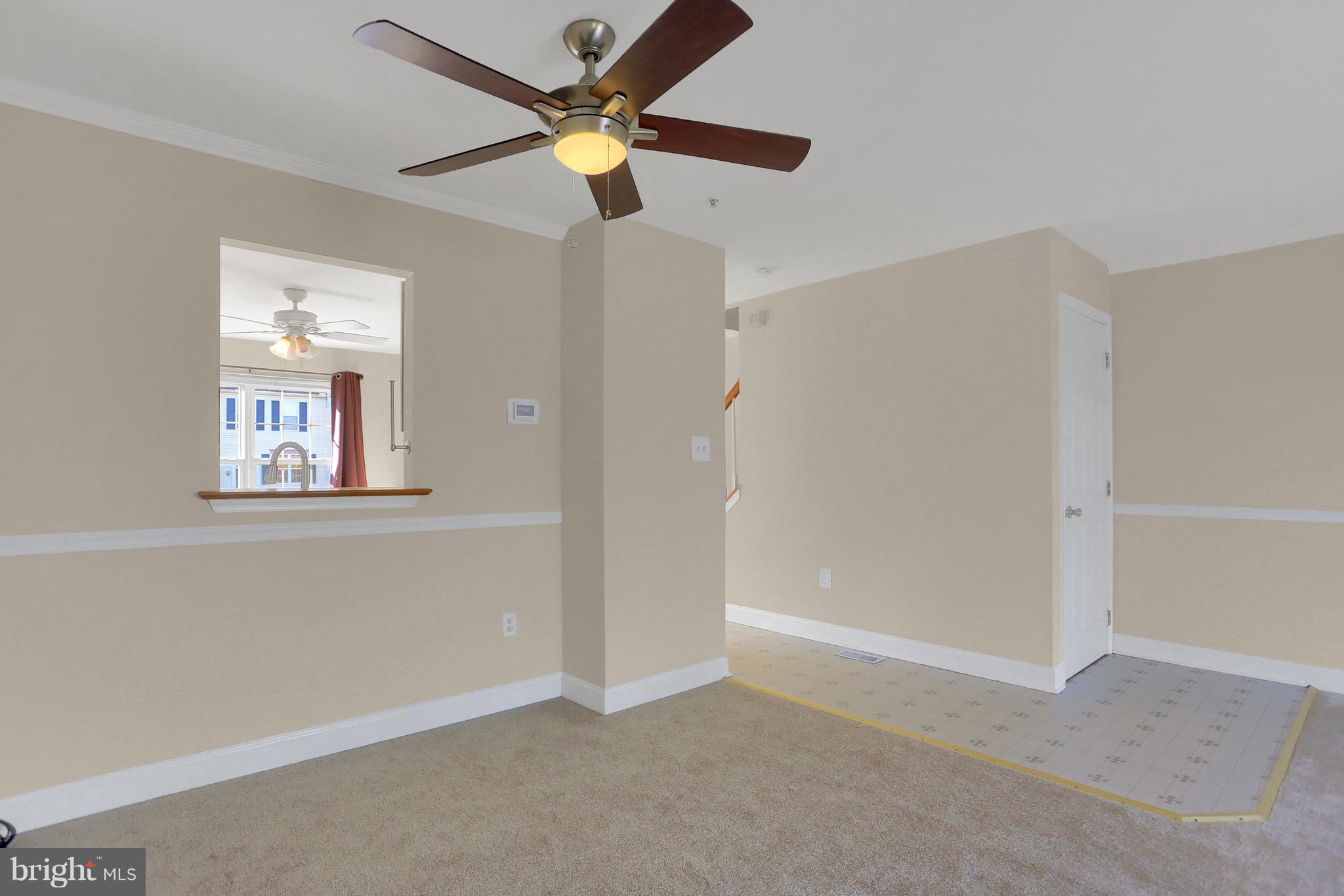 VILLAGE OF DEER KNOLL - Residential