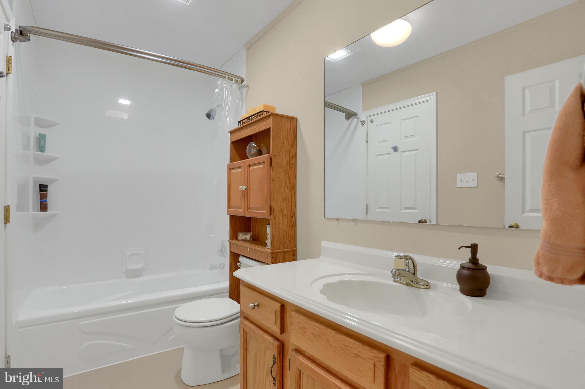 VILLAGE OF DEER KNOLL - Residential