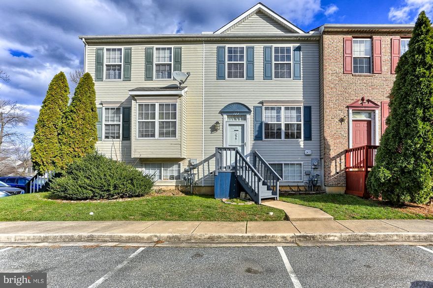 Great townhome, Amazing Price,  in move in condition!  Main level just painted and new neutral  carpet installed in Livingroom with slider leading to deck to backyard.   Master suite with bathroom entry.  Lower Level offers finished Game Room, Landry room and Workshop.