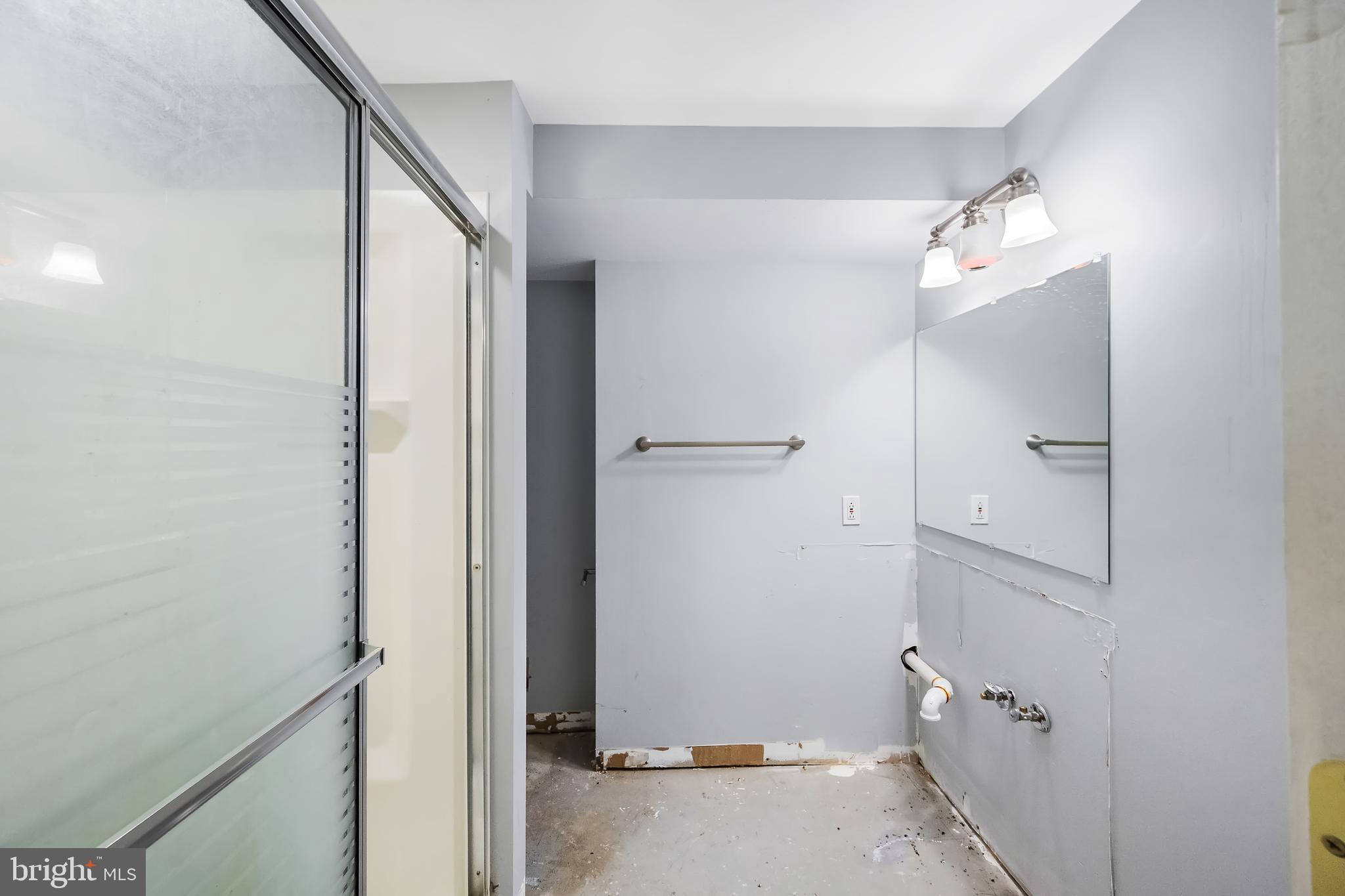 LAWYERS NORTH - Residential