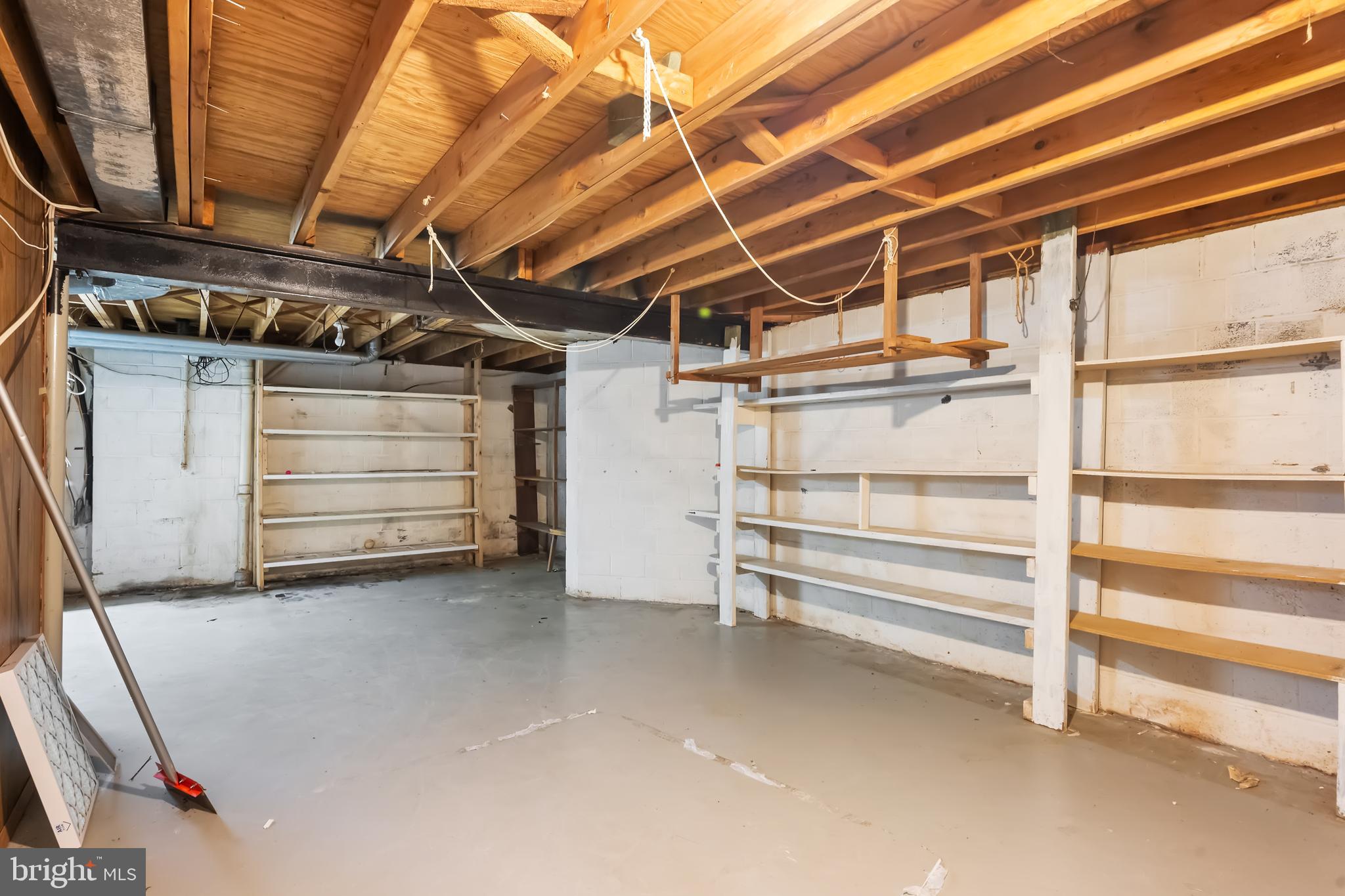 LAWYERS NORTH - Residential