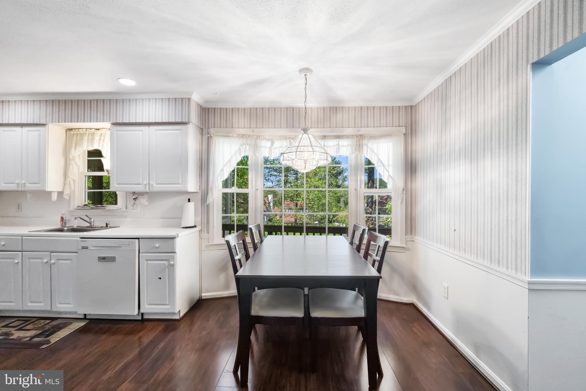 LAWYERS NORTH - Residential