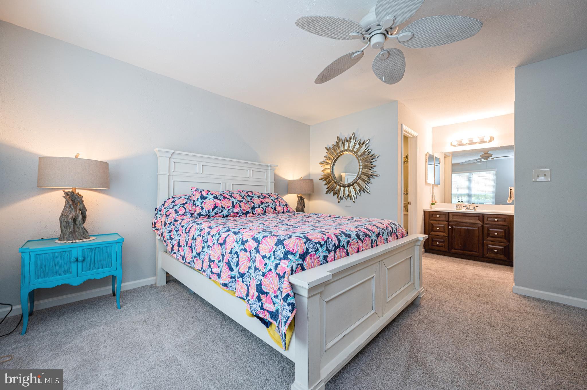 ENGLISH COUNTRY MANOR - Residential