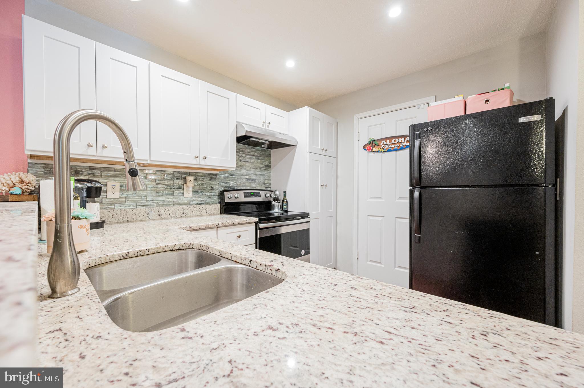 ENGLISH COUNTRY MANOR - Residential