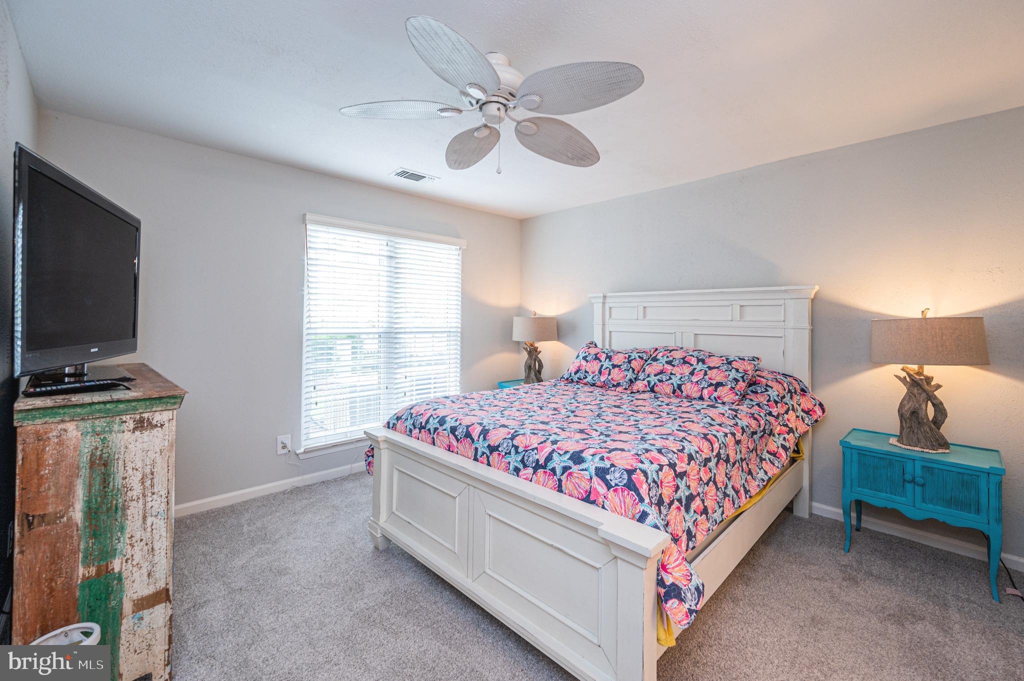 ENGLISH COUNTRY MANOR - Residential