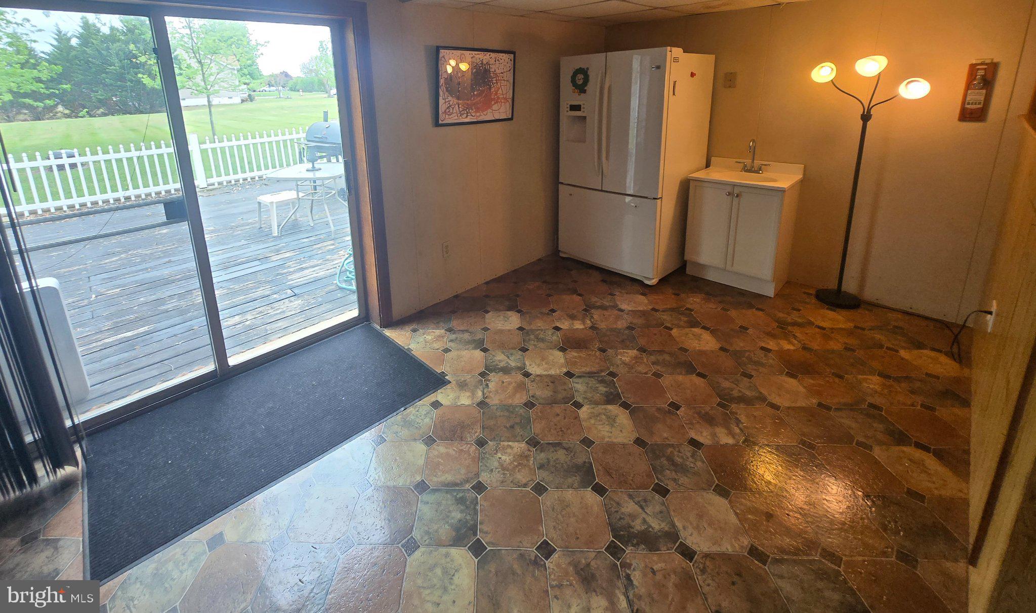 EDGEWOOD EAST SEC B - Residential