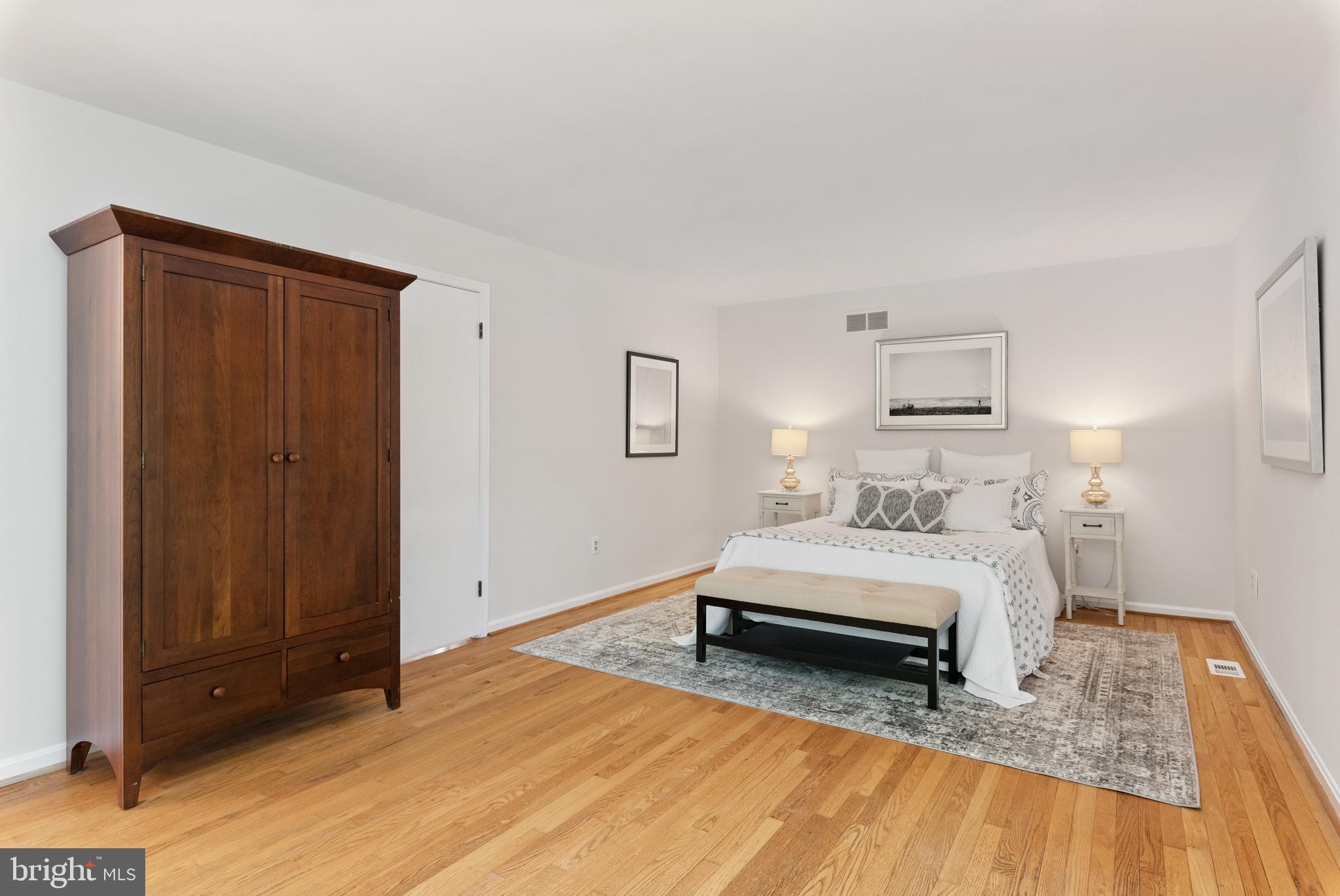 WOODLORE - Residential