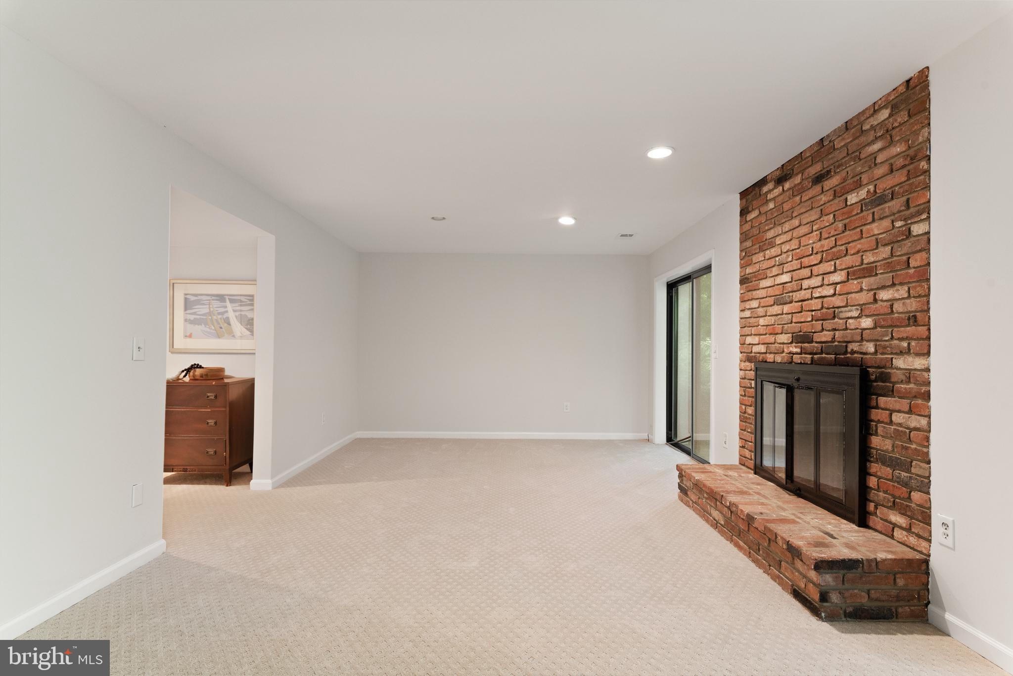 WOODLORE - Residential