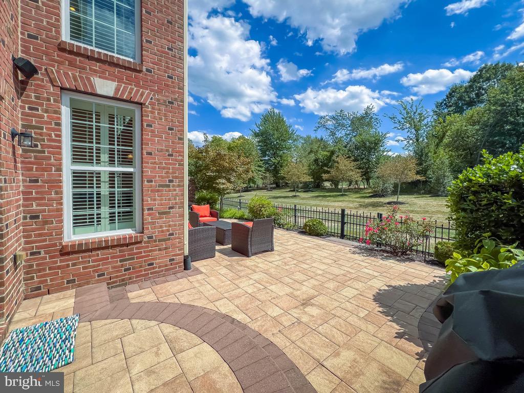 DELANCEY COURT - Residential