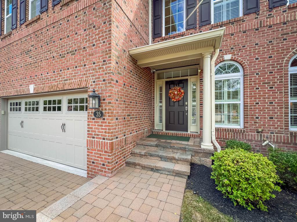 DELANCEY COURT - Residential