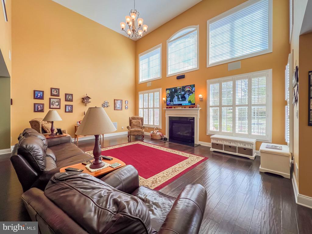 DELANCEY COURT - Residential