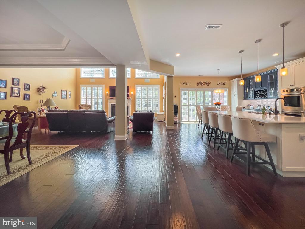 DELANCEY COURT - Residential