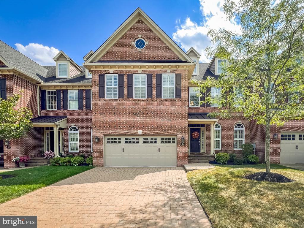 DELANCEY COURT - Residential