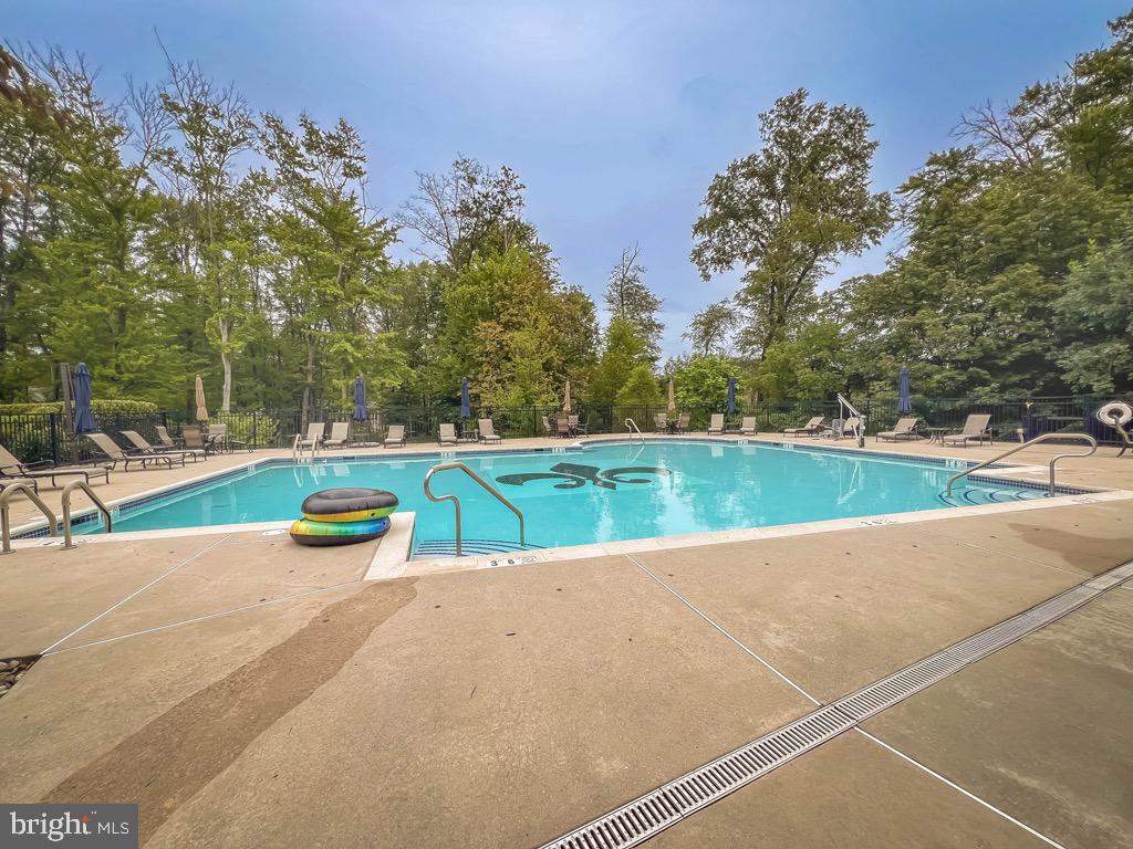 DELANCEY COURT - Residential