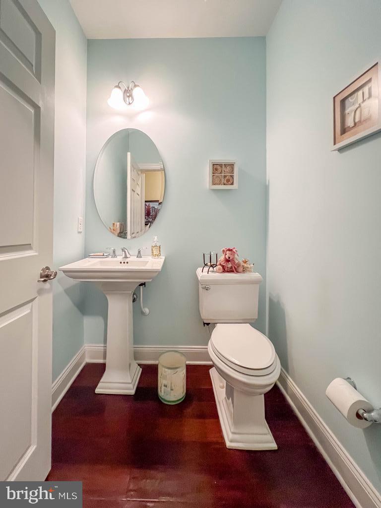 DELANCEY COURT - Residential