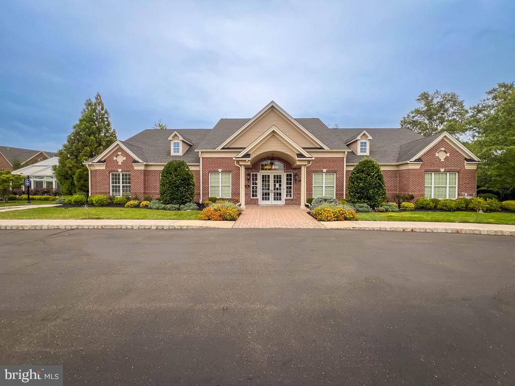 DELANCEY COURT - Residential