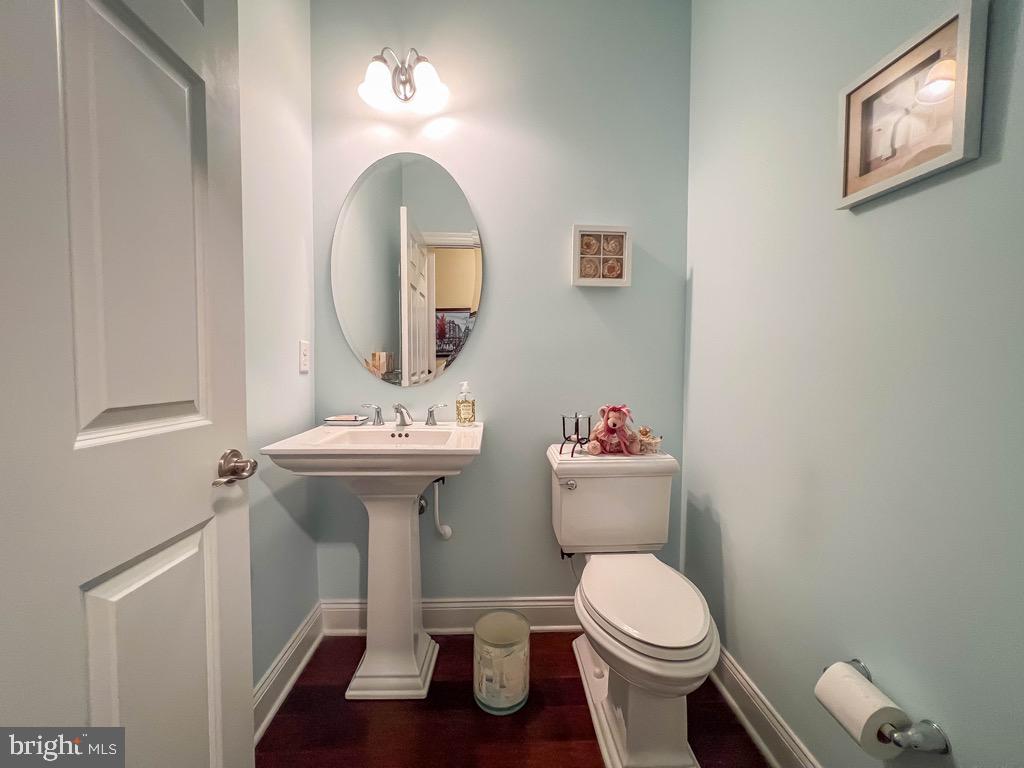 DELANCEY COURT - Residential