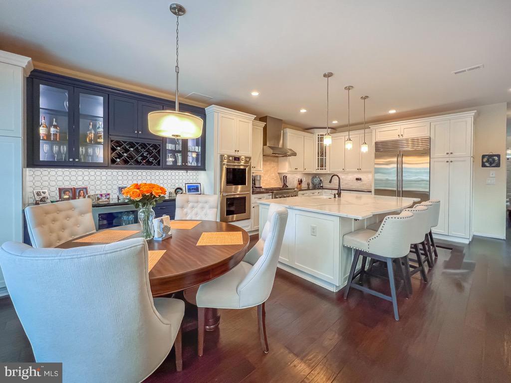 DELANCEY COURT - Residential