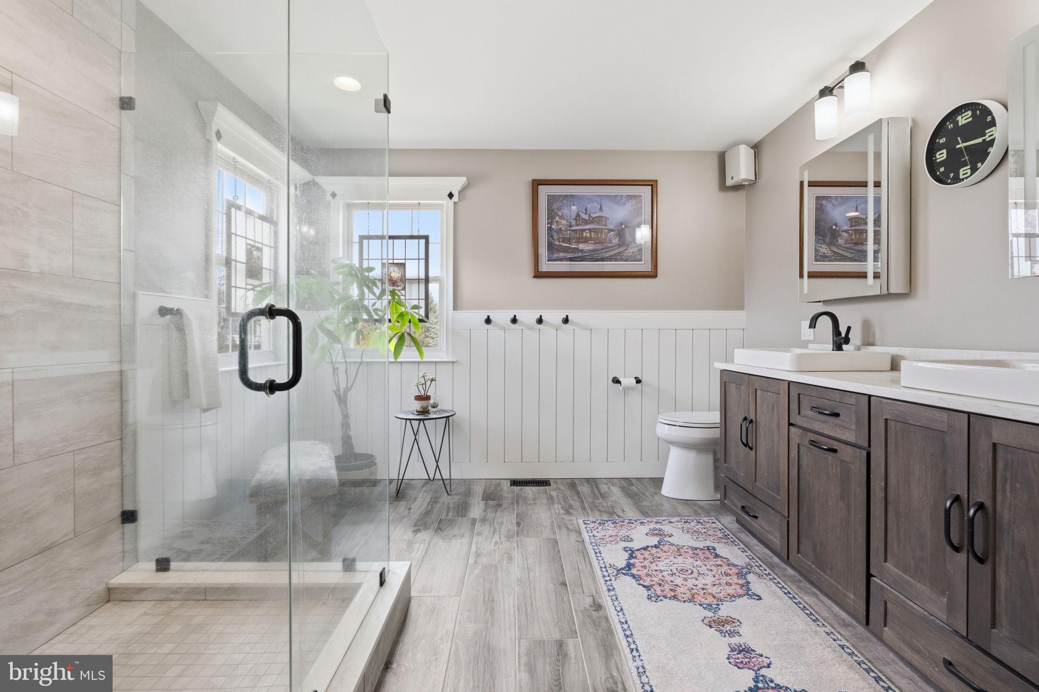 WALNUT FARMS - Residential