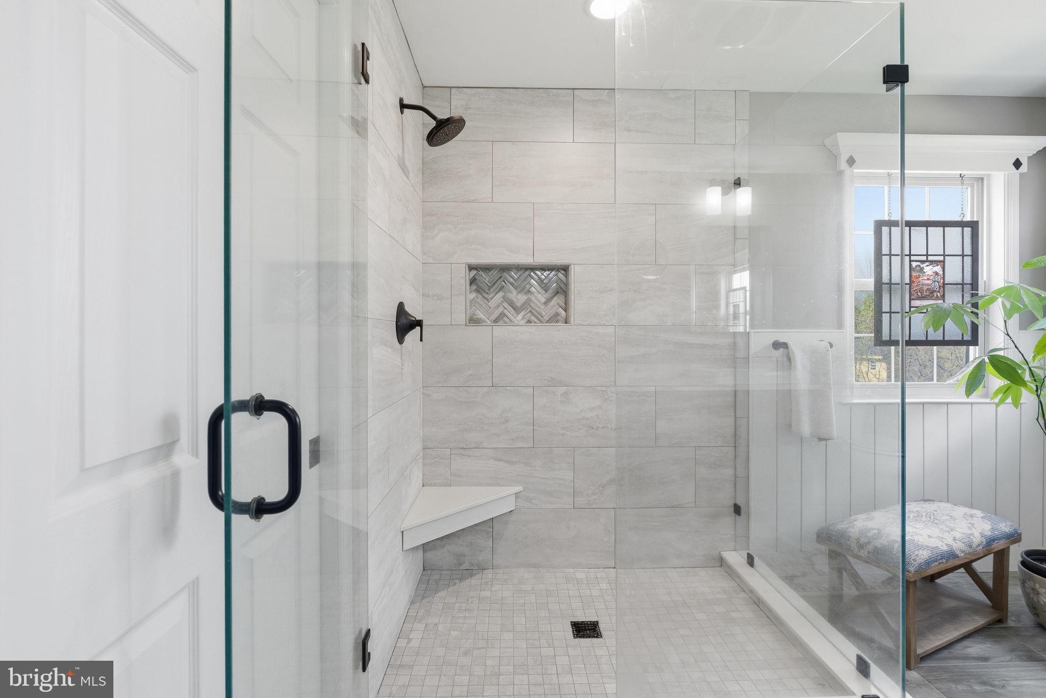 WALNUT FARMS - Residential