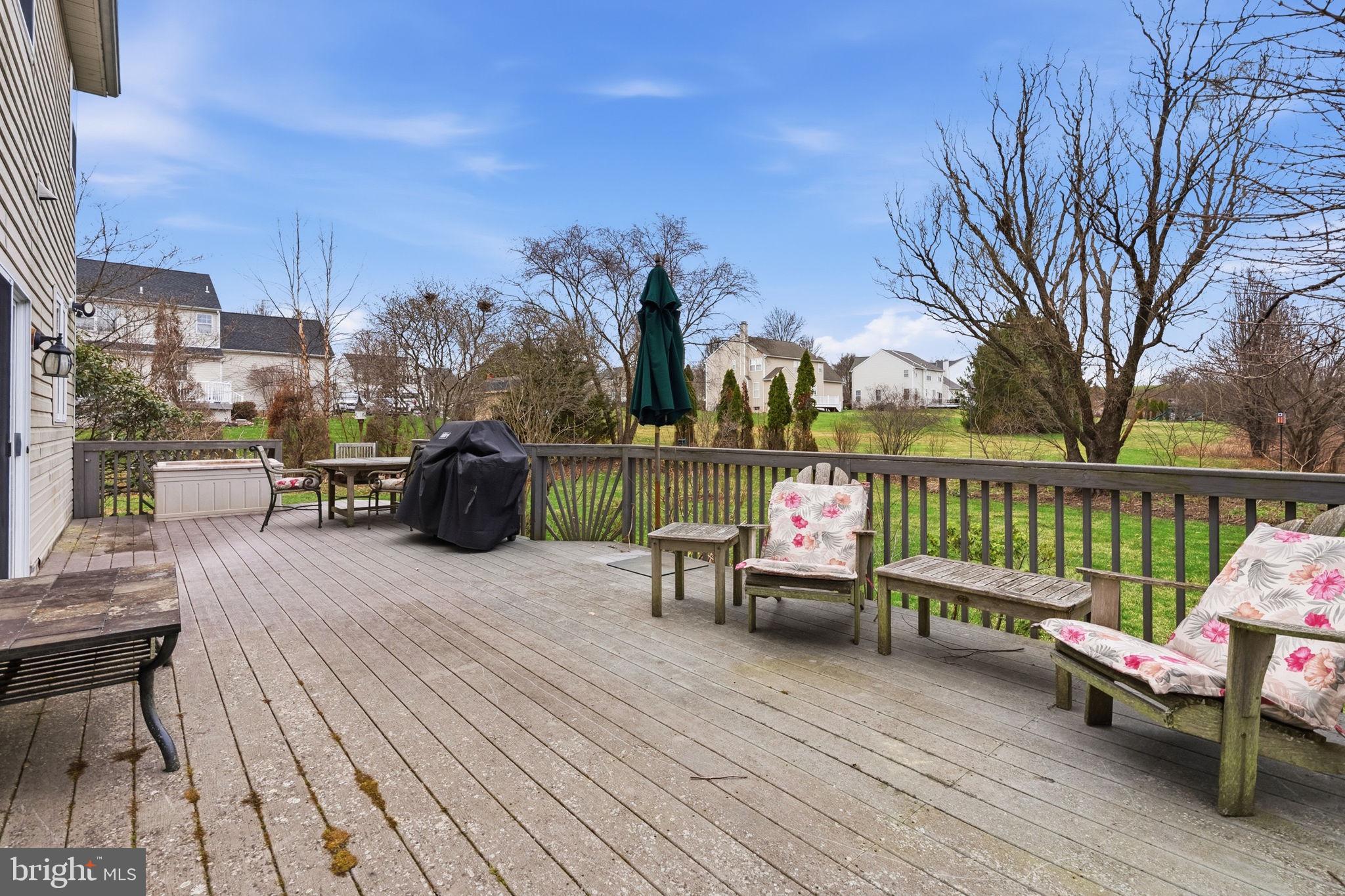 WALNUT FARMS - Residential