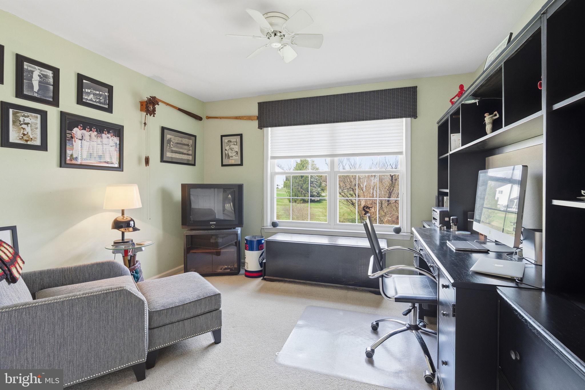 WALNUT FARMS - Residential