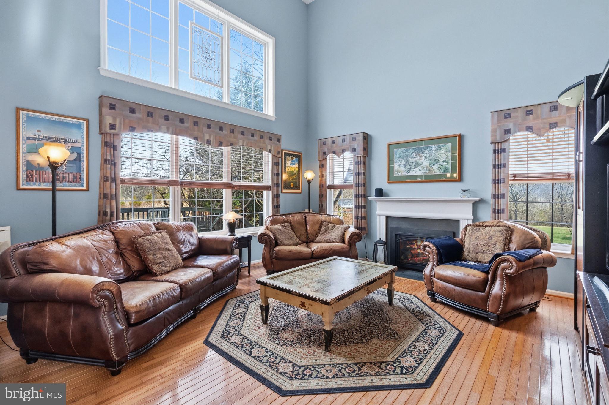 WALNUT FARMS - Residential