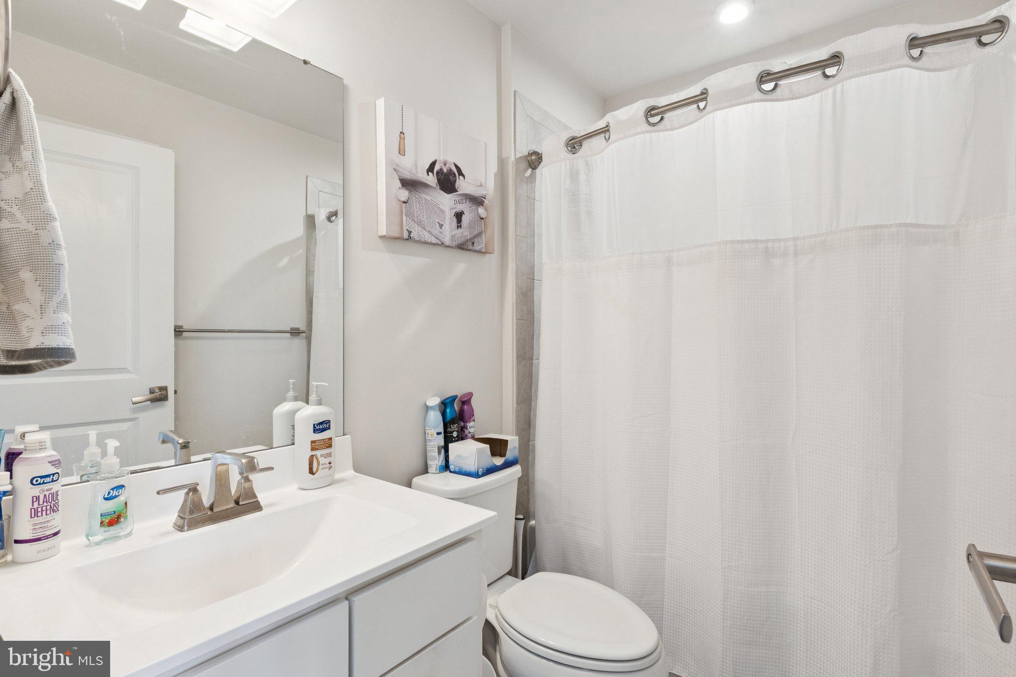 VILLAGE OF TOWNE SQUARE - Residential