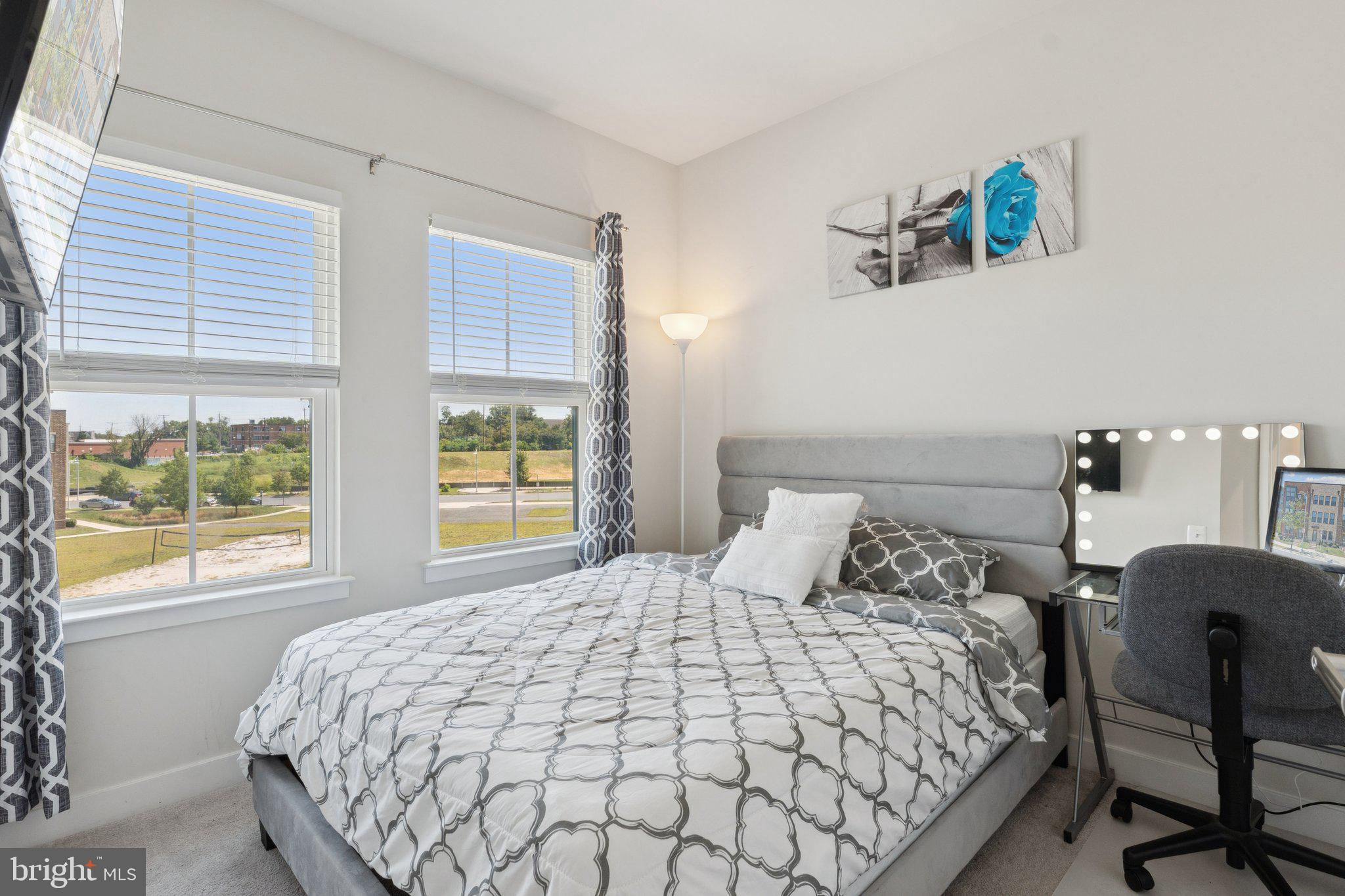 VILLAGE OF TOWNE SQUARE - Residential