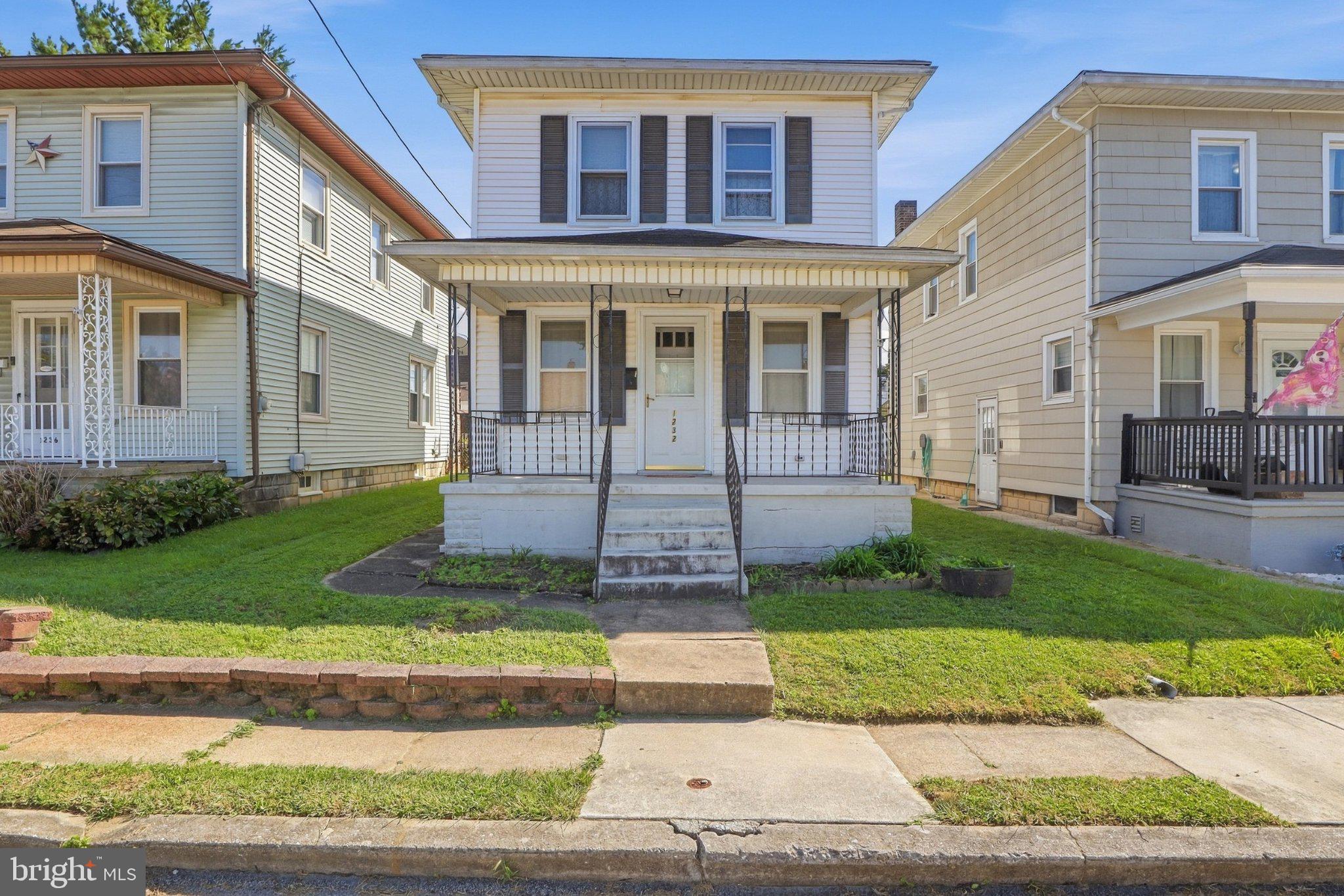 1232 E PROSPECT STREET