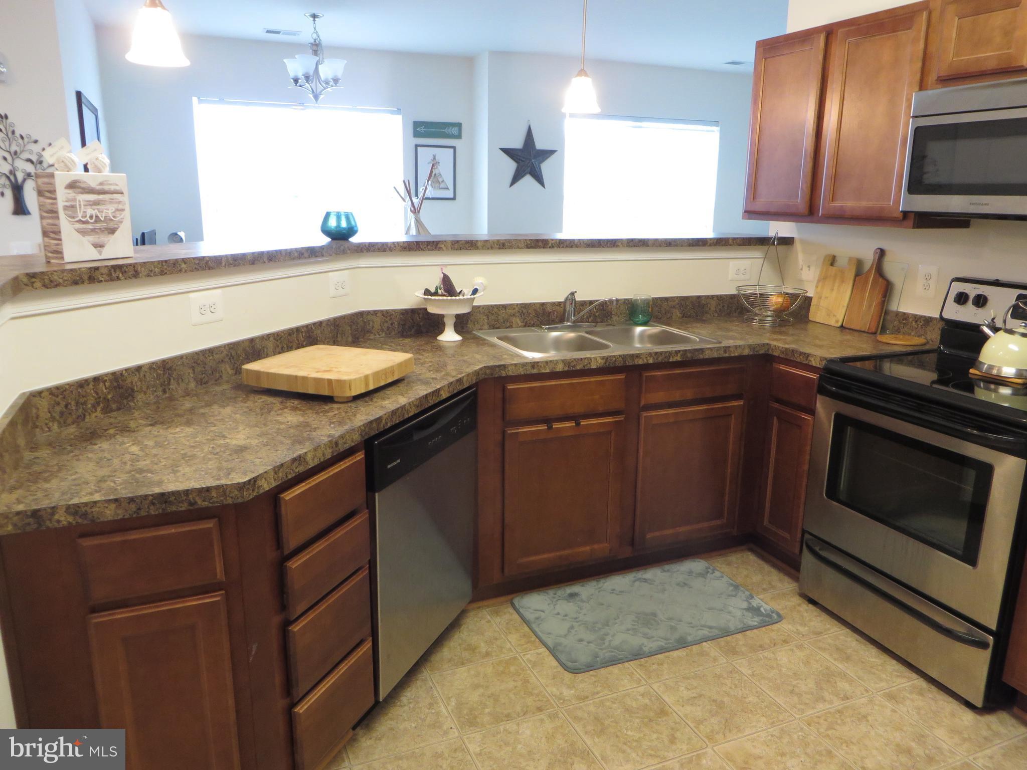 RESIDENCES AT WILDEWOOD - Residential Lease