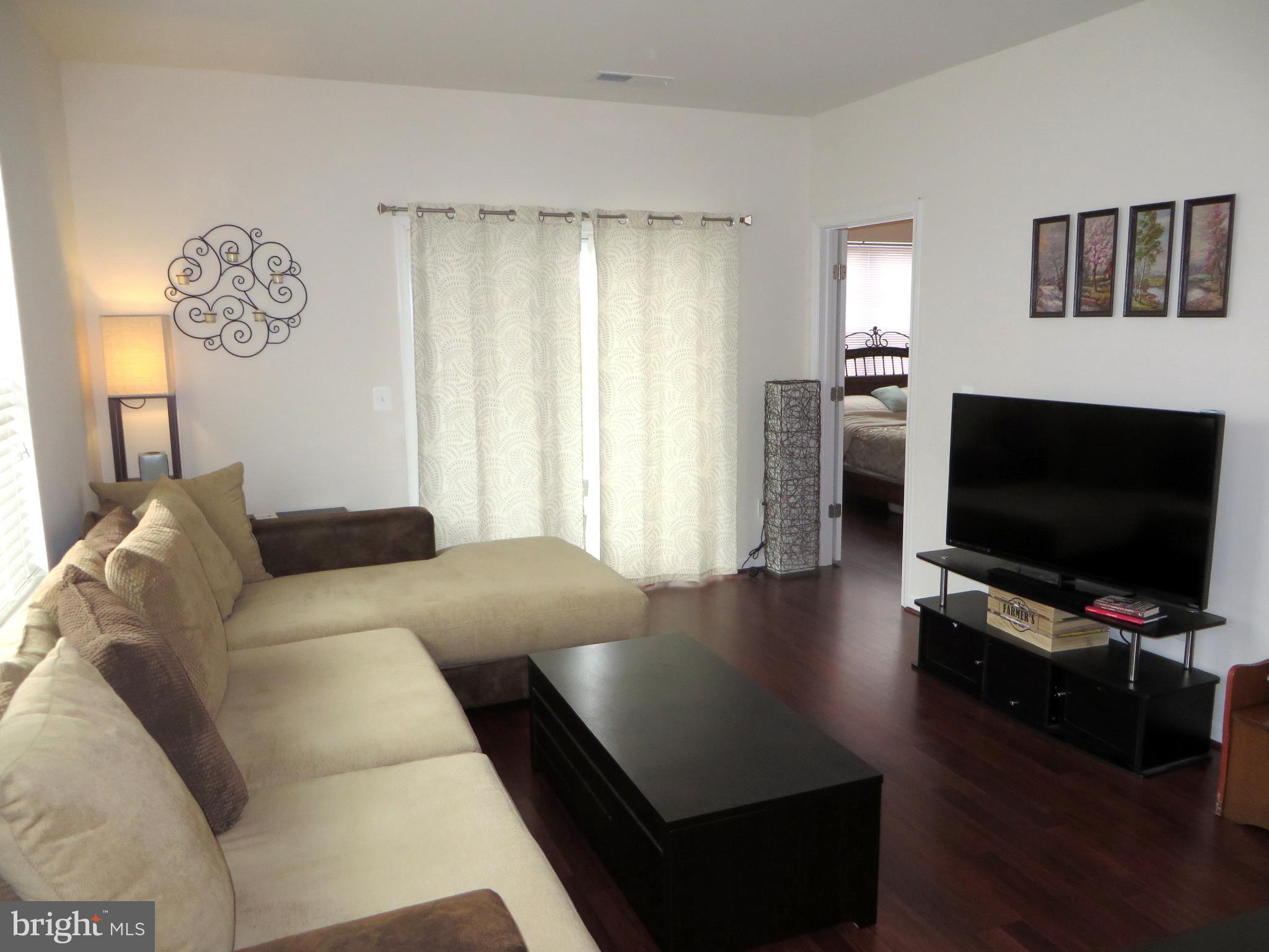 RESIDENCES AT WILDEWOOD - Residential Lease