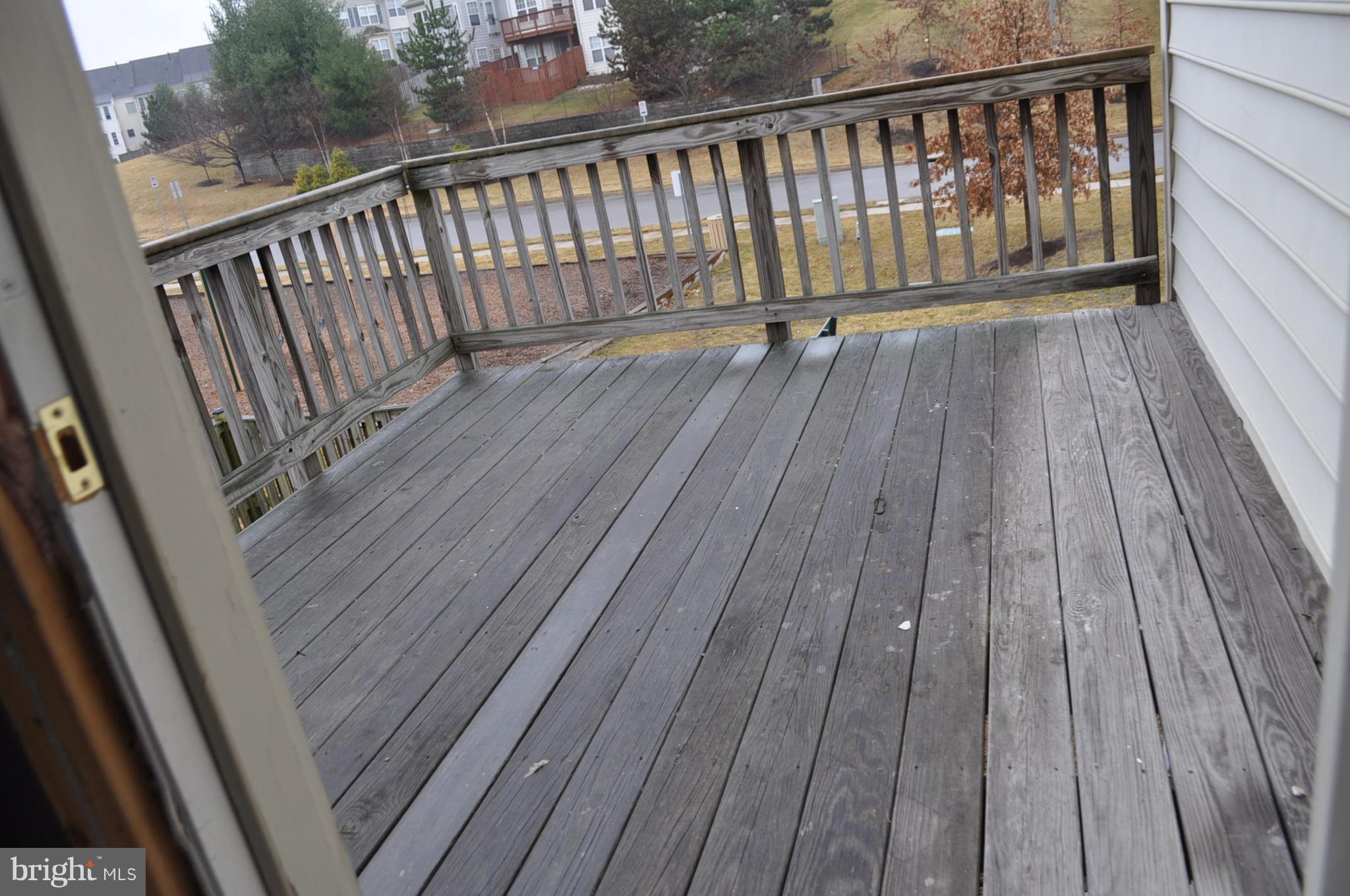 RIVER OAKS - Residential