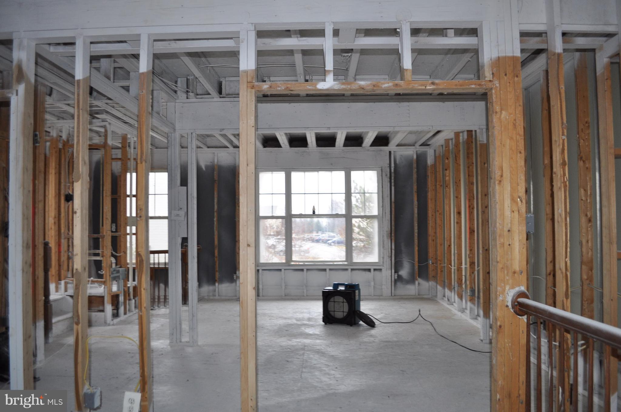 RIVER OAKS - Residential