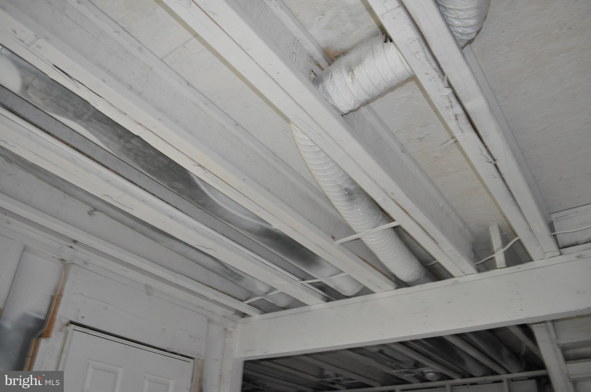 RIVER OAKS - Residential